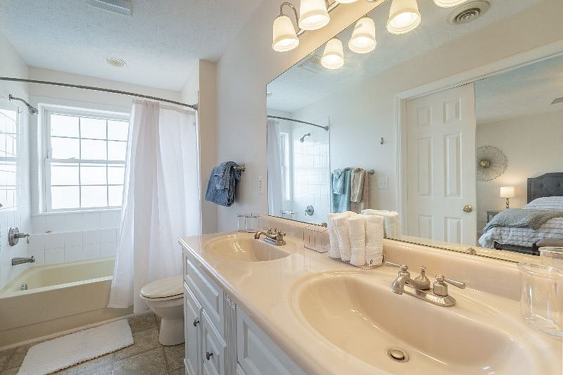 Furnished Finder property 350989_1 photo 15