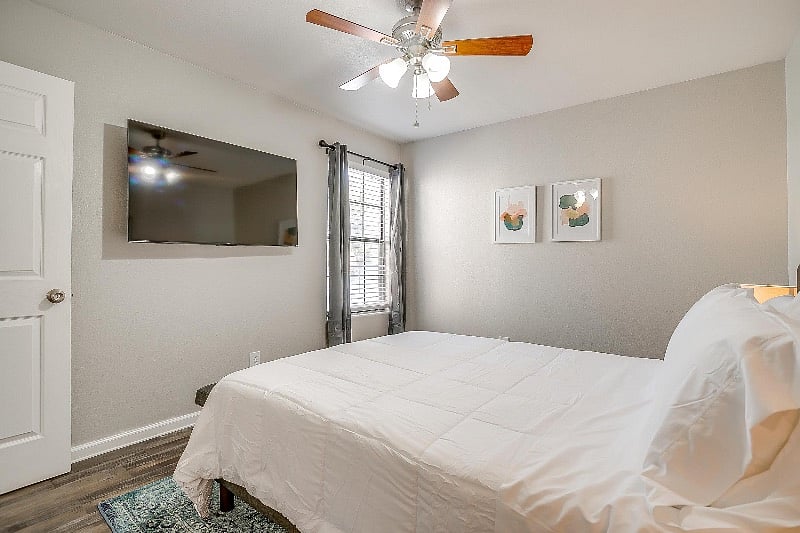 Furnished Finder property 351063_2 photo 21
