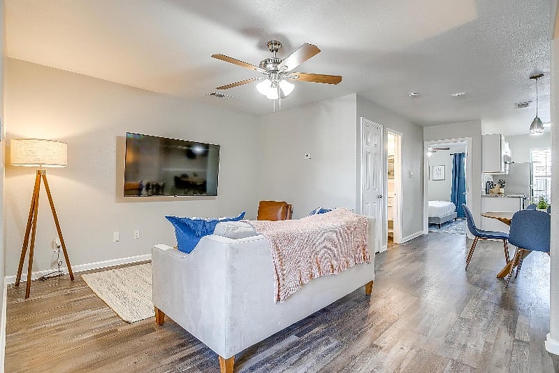 Furnished Finder property 351063_2 photo 15