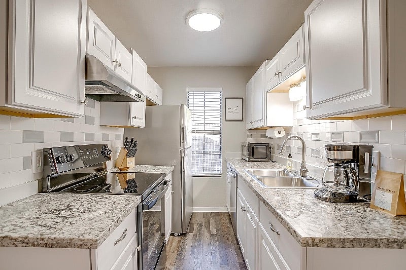 Furnished Finder property 351063_2 photo 5