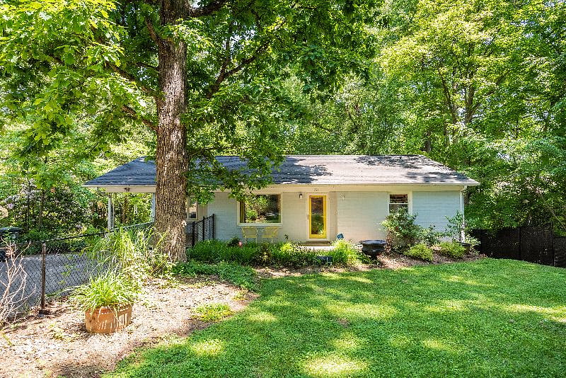 Furnished Finder property 351074_1 photo 3