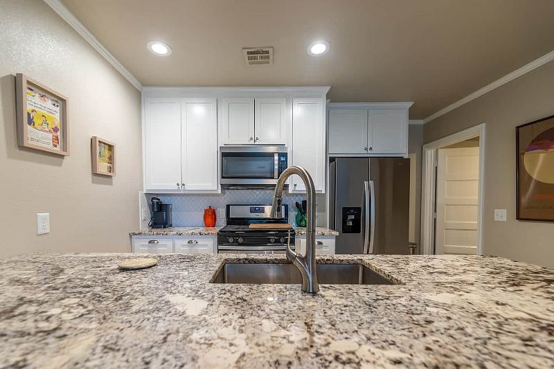 Furnished Finder property 351113_1 photo 4