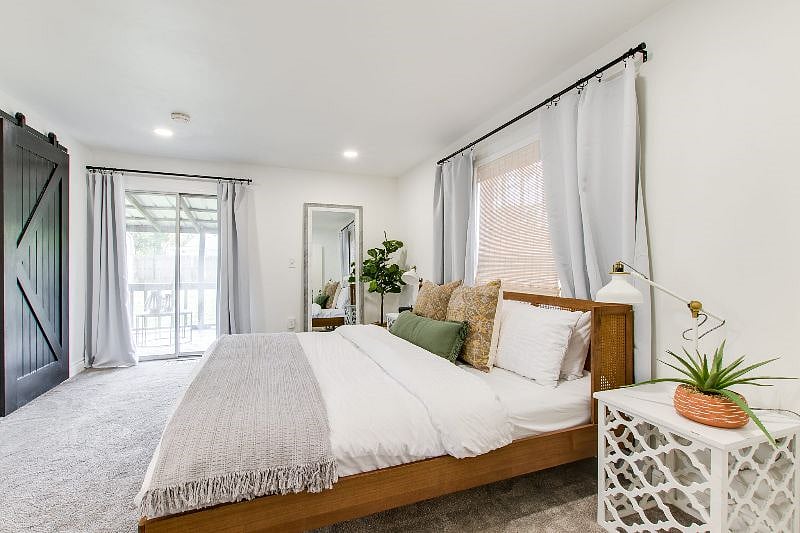 Furnished Finder property 351164_1 photo 8