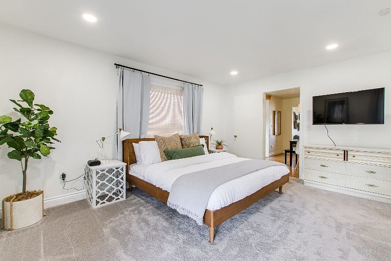 Furnished Finder property 351164_1 photo 9