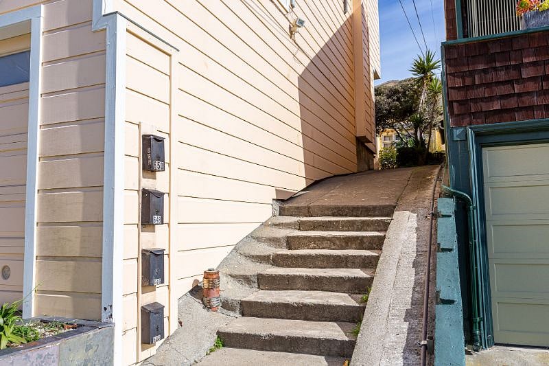 Furnished Finder property 351173_1 photo 16