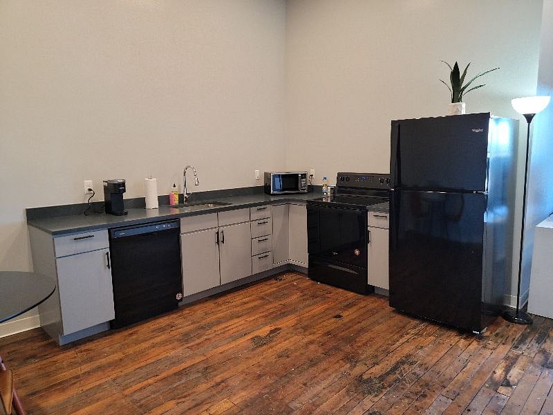Furnished Finder property 351178_2 photo 6