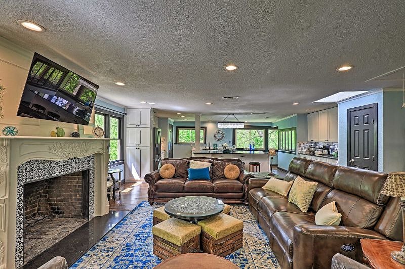 Furnished Finder property 351223_1 photo 2