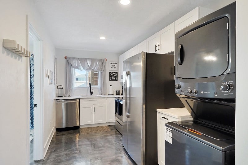Furnished Finder property 351241_1 photo 18