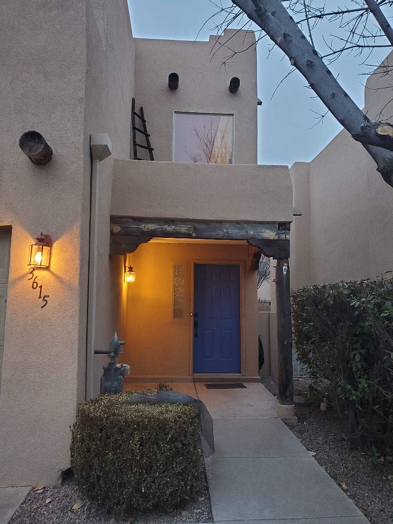 The home has southwest features and accents that New Mexico is known for.