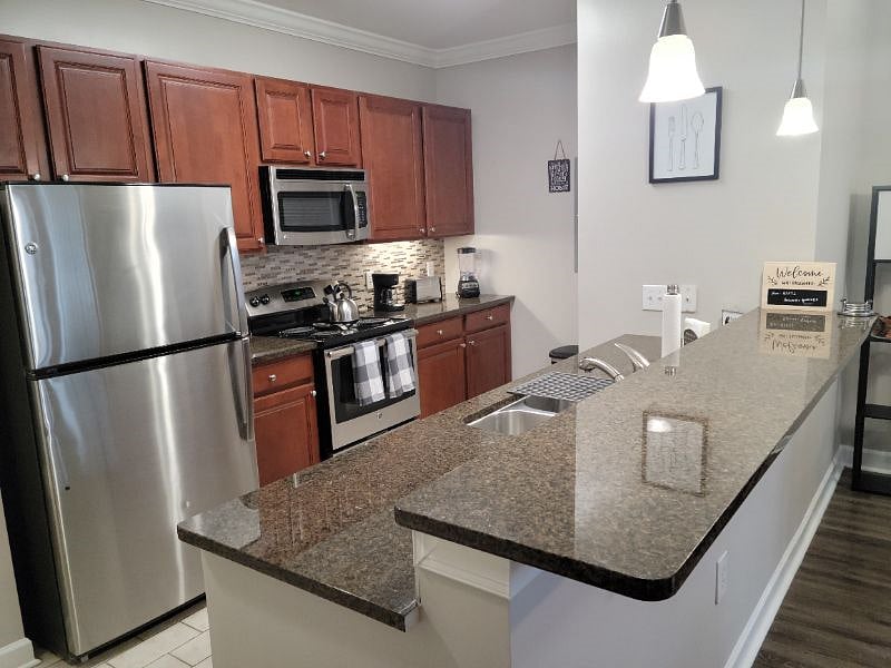 Furnished Finder property 351320_1 photo 3