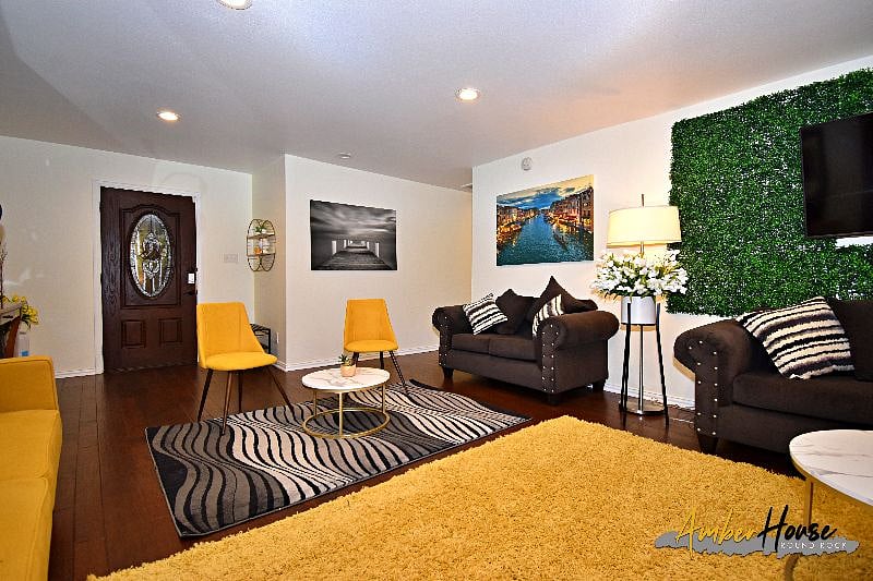 Furnished Finder property 351383_1 photo 9