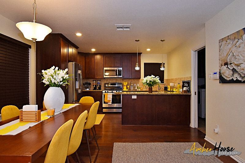 Furnished Finder property 351383_1 photo 13