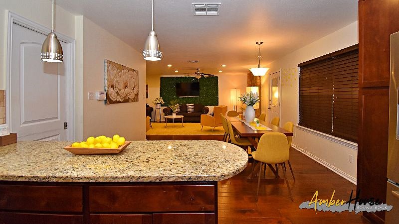 Furnished Finder property 351383_1 photo 20