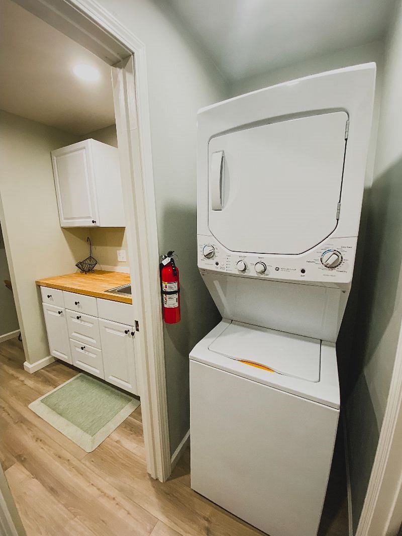 Furnished Finder property 351468_1 photo 15