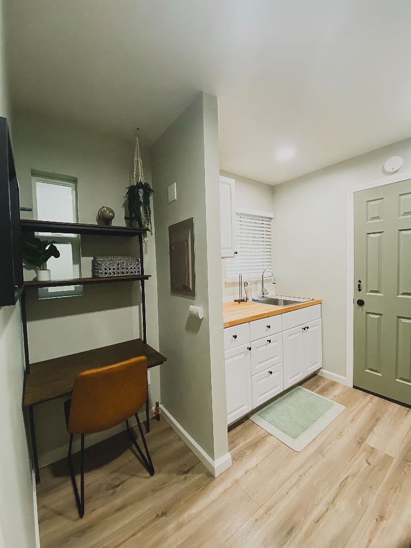 Furnished Finder property 351468_1 photo 12