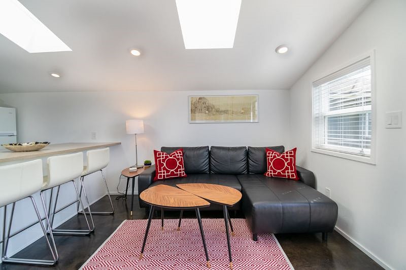 Furnished Finder property 351501_2 photo 2