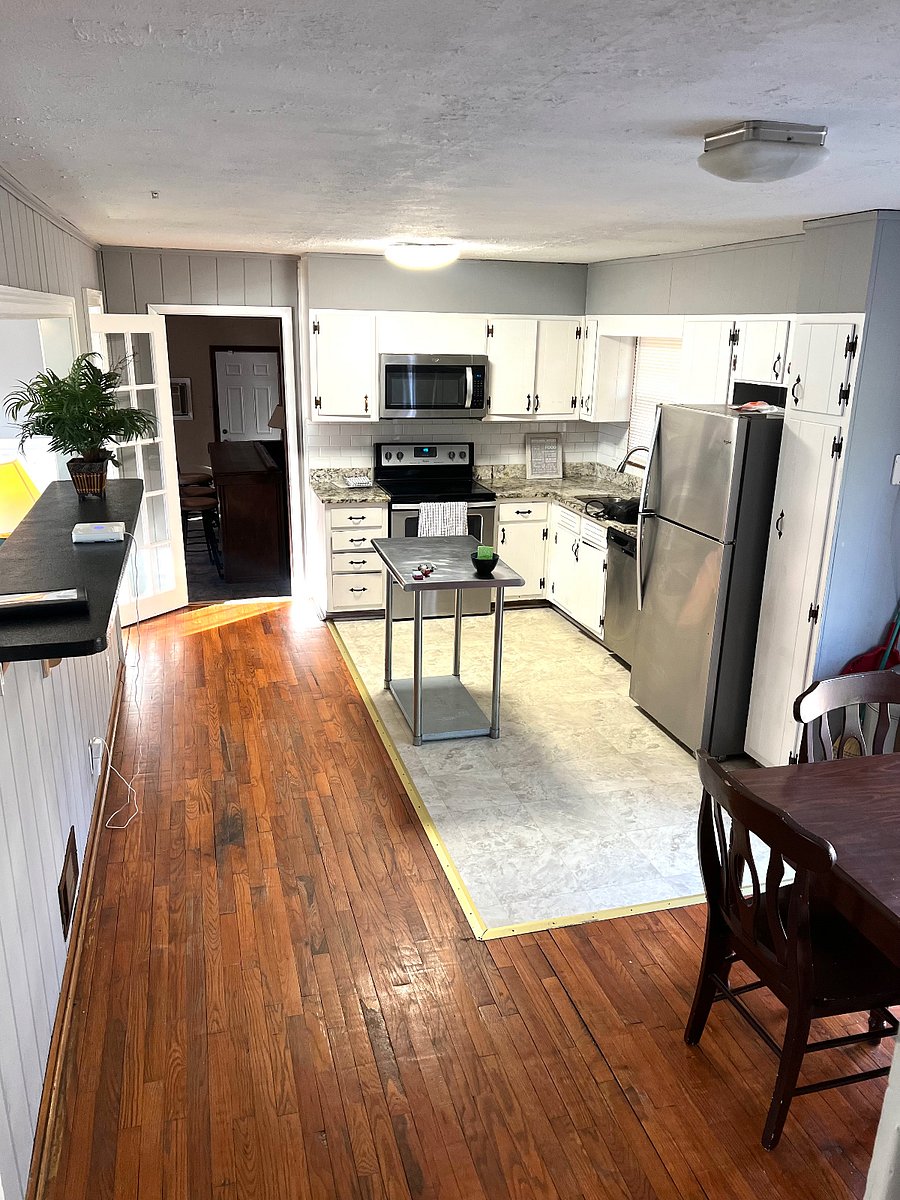 Furnished Finder property 351570_1 photo 3
