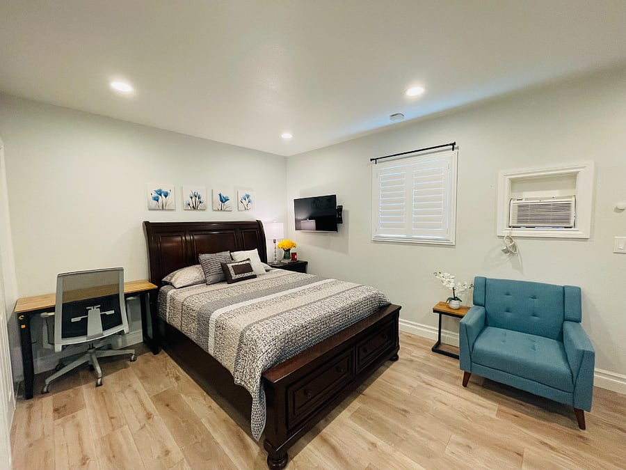 Furnished Finder property 351627_2 photo 4