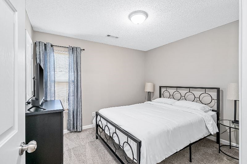 Furnished Finder property 351672_1 photo 11