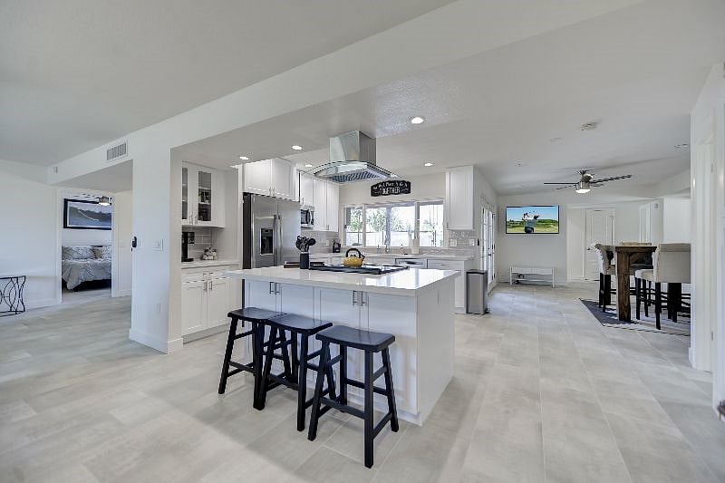 Furnished Finder property 351682_1 photo 4