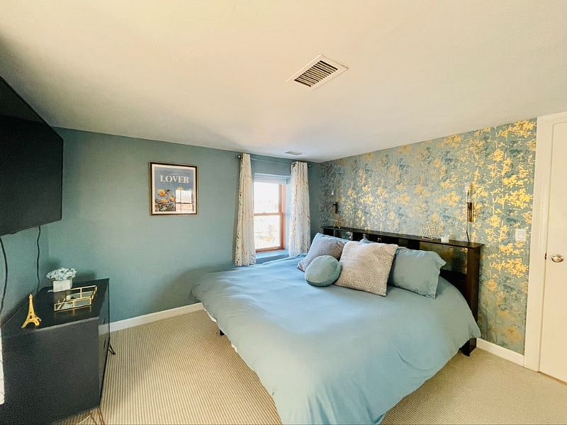Furnished Finder property 351704_1 photo 18