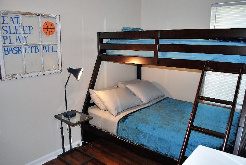 Furnished Finder property 351705_1 photo 9