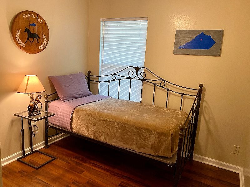 Furnished Finder property 351705_1 photo 7