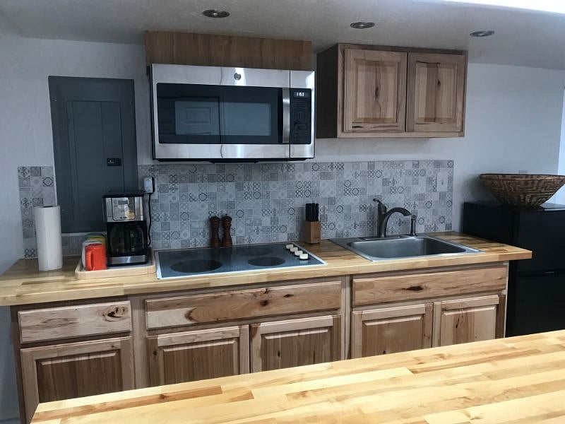 Furnished Finder property 351768_1 photo 3