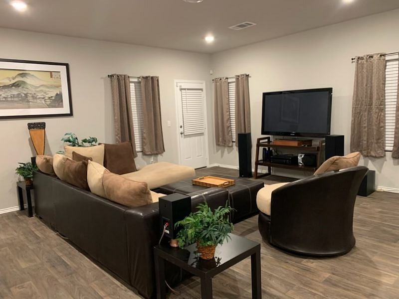 Furnished Finder property 351777_2 photo 8