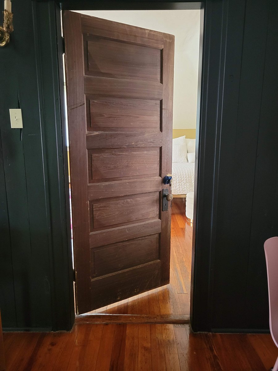 Room 1