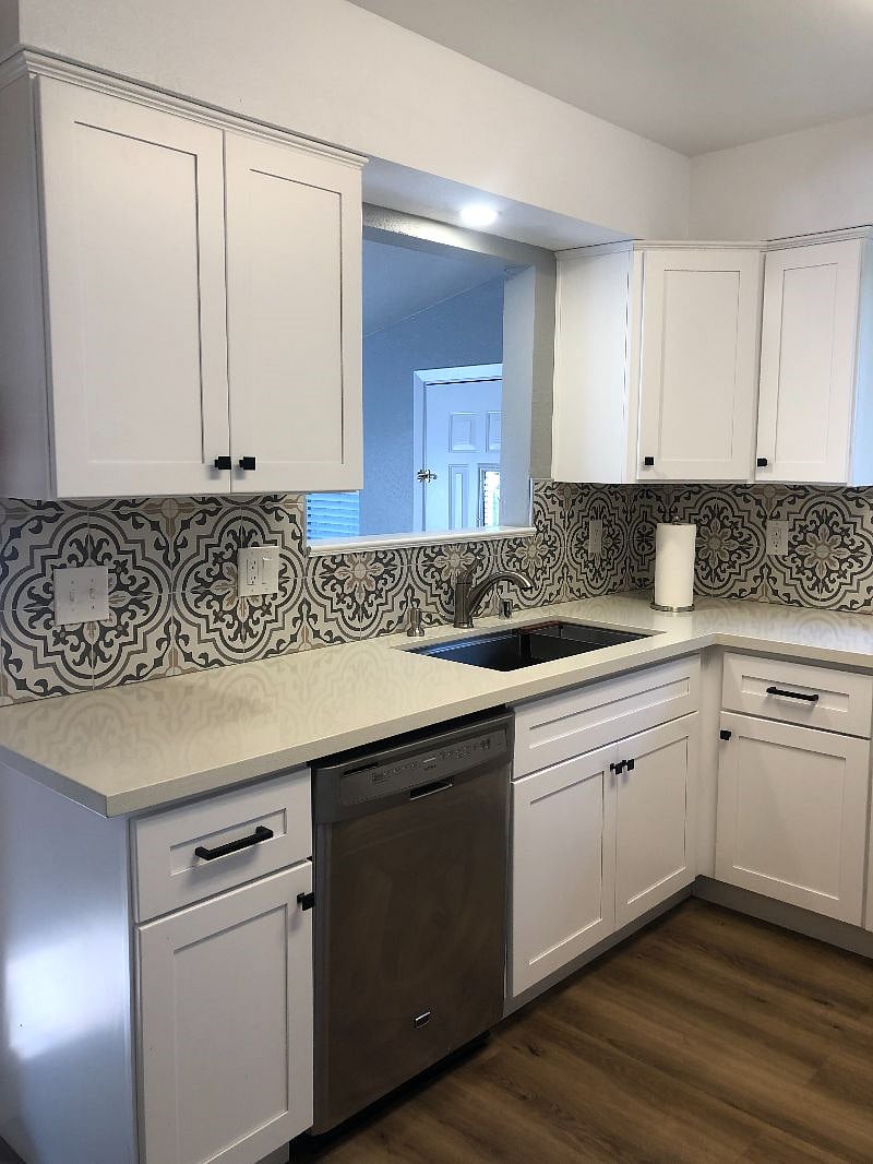 Furnished Finder property 351838_1 photo 15