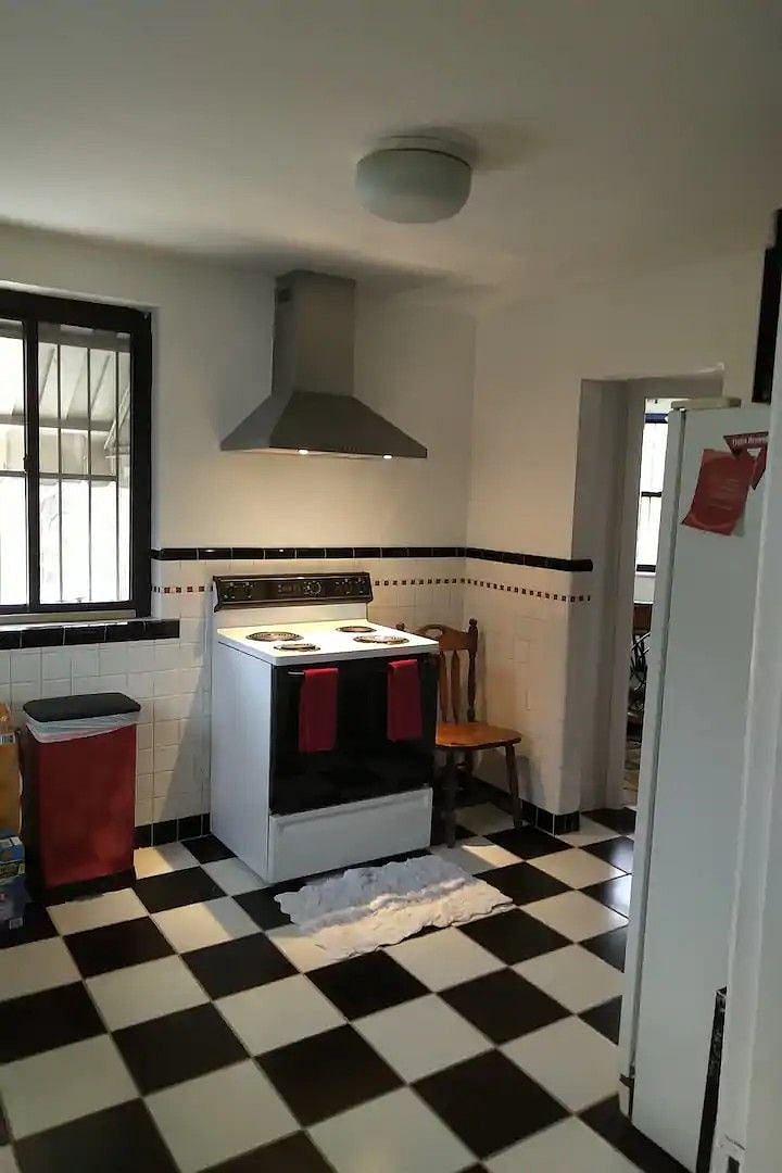 Furnished Finder property 351943_1 photo 6