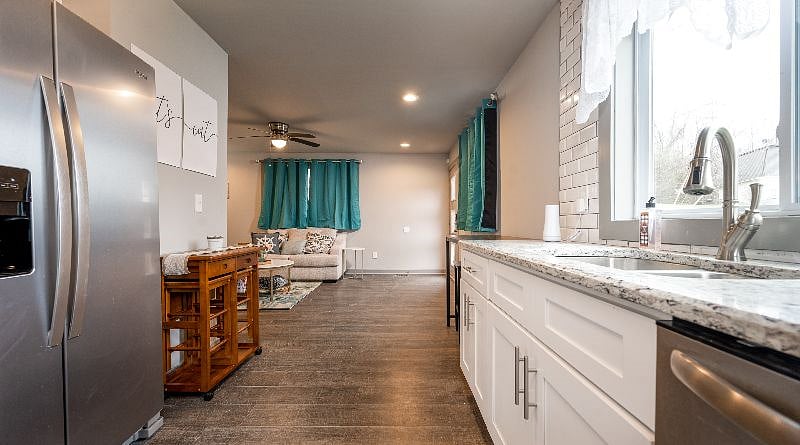 Furnished Finder property 352035_1 photo 7