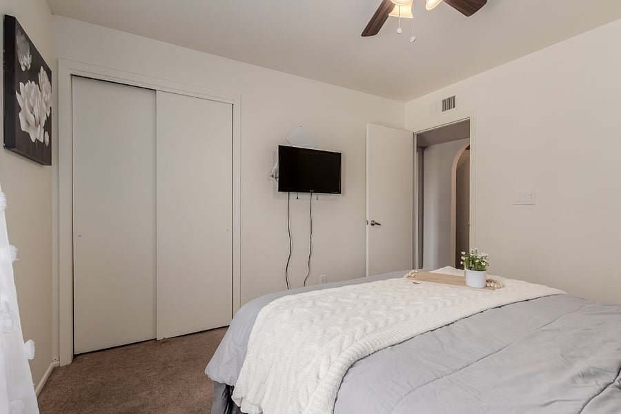 Furnished Finder property 352055_1 photo 24