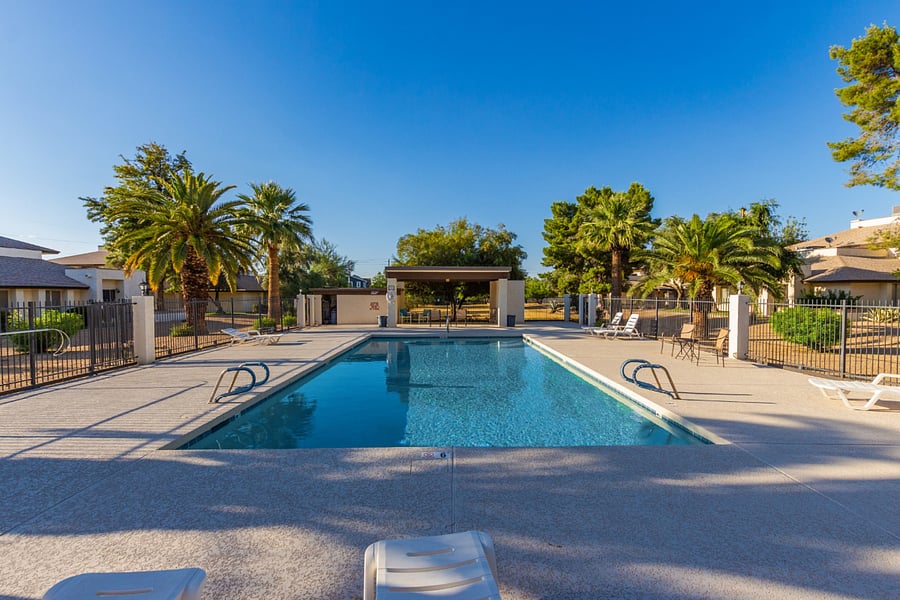 Furnished Finder property 352055_1 photo 25