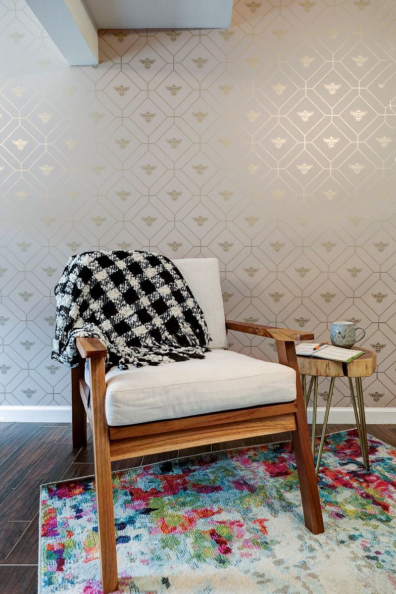 Perfect journaling lounge chair 
