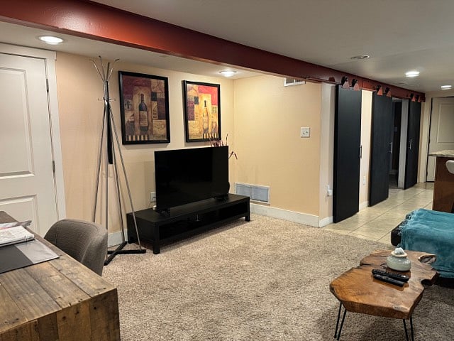 Furnished Finder property 352135_1 photo 6