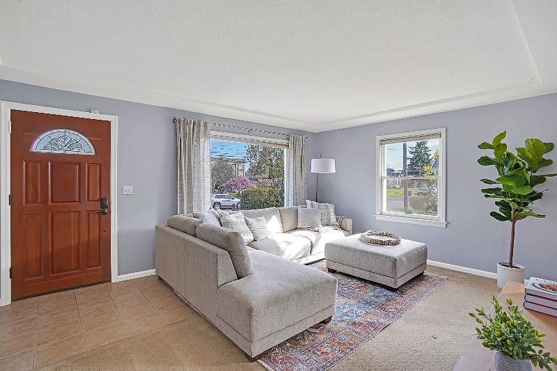 Shared common living room