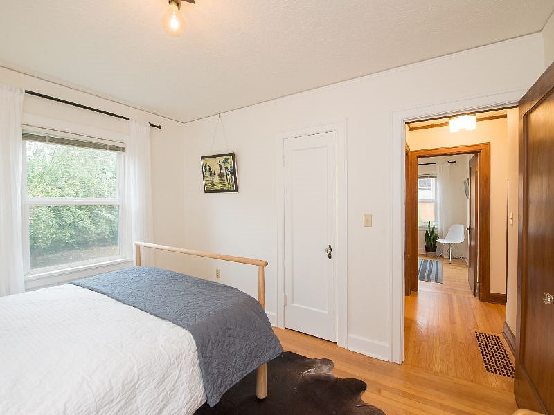 Furnished Finder property 352170_1 photo 23