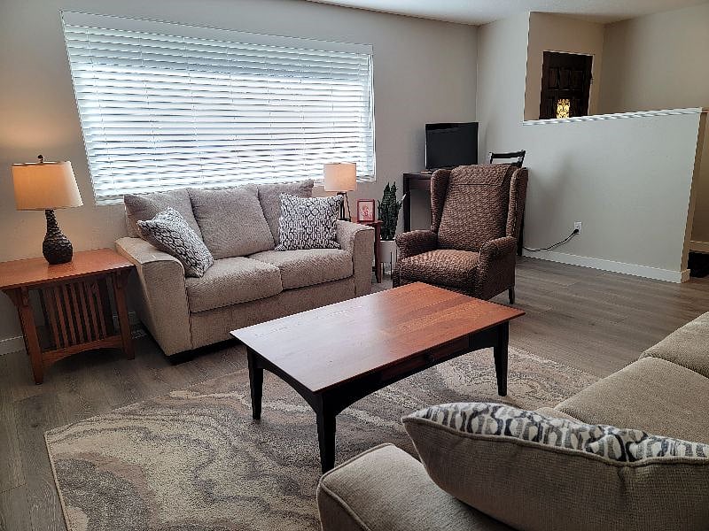 Furnished Finder property 352208_1 photo 3