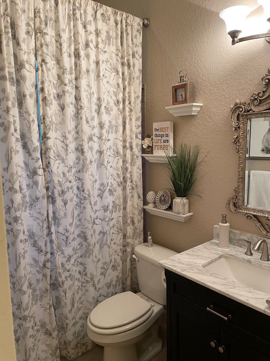 Bathroom room #2