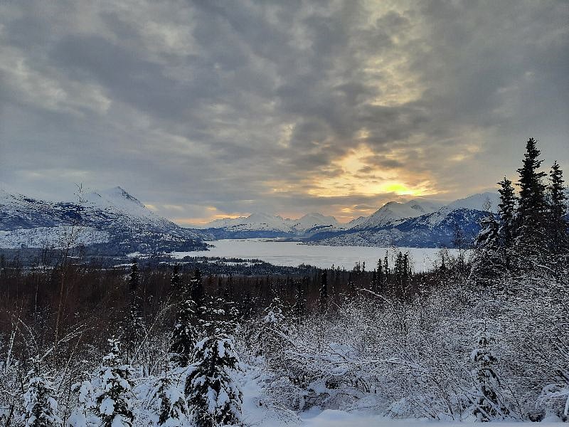Our guests are close to town and near a variety of outdoor recreation opportunities like the scenic Kenai National Wildlife Refuge with hiking trails, public use cabins, wildlife viewing, and cross-country ski and snowshoe trails.