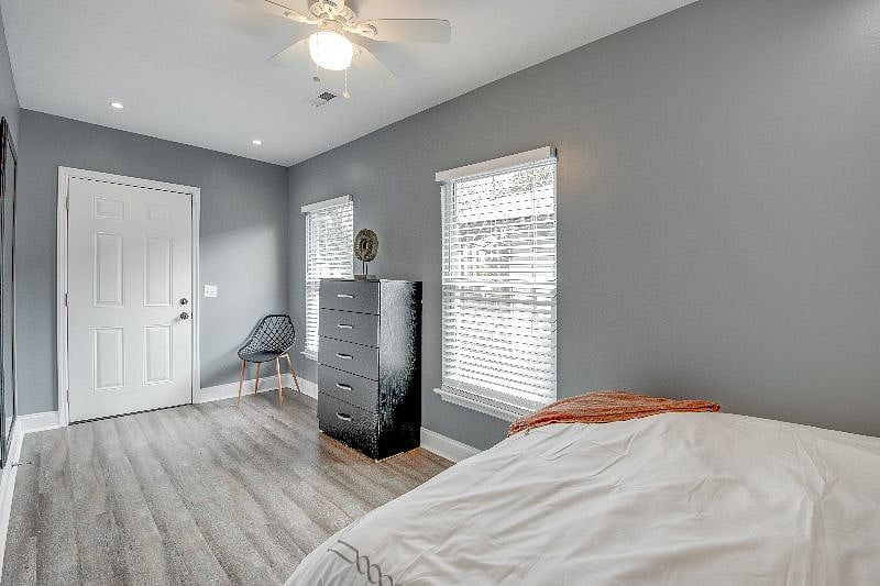 Furnished Finder property 352298_1 photo 11