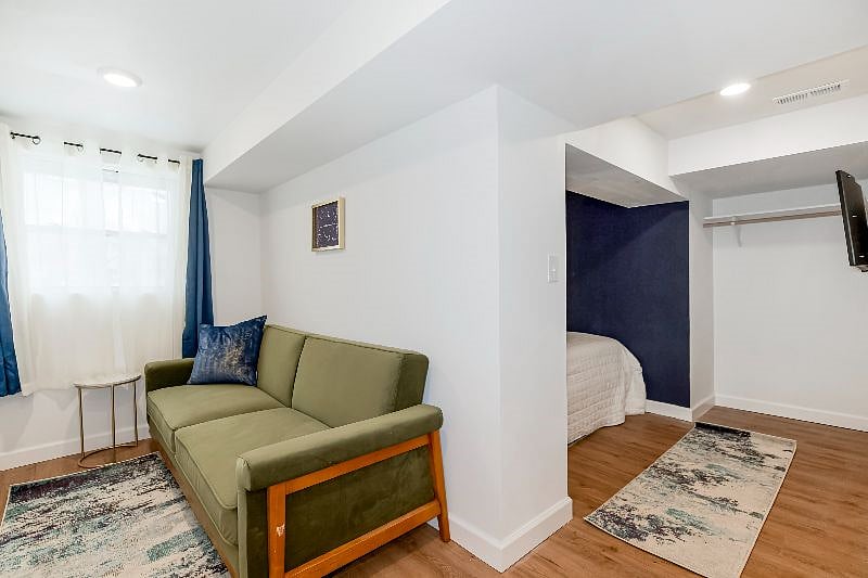 Furnished Finder property 352314_1 photo 10