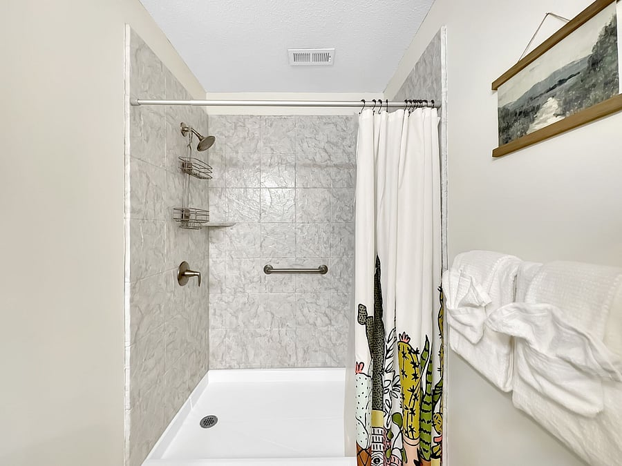 Furnished Finder property 352331_1 photo 17