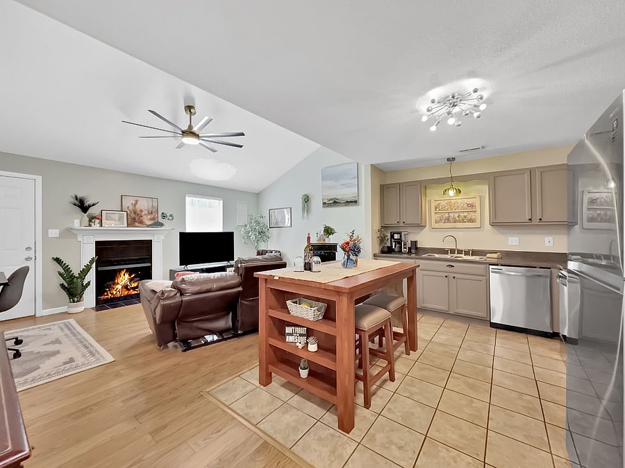 Furnished Finder property 352331_1 photo 11