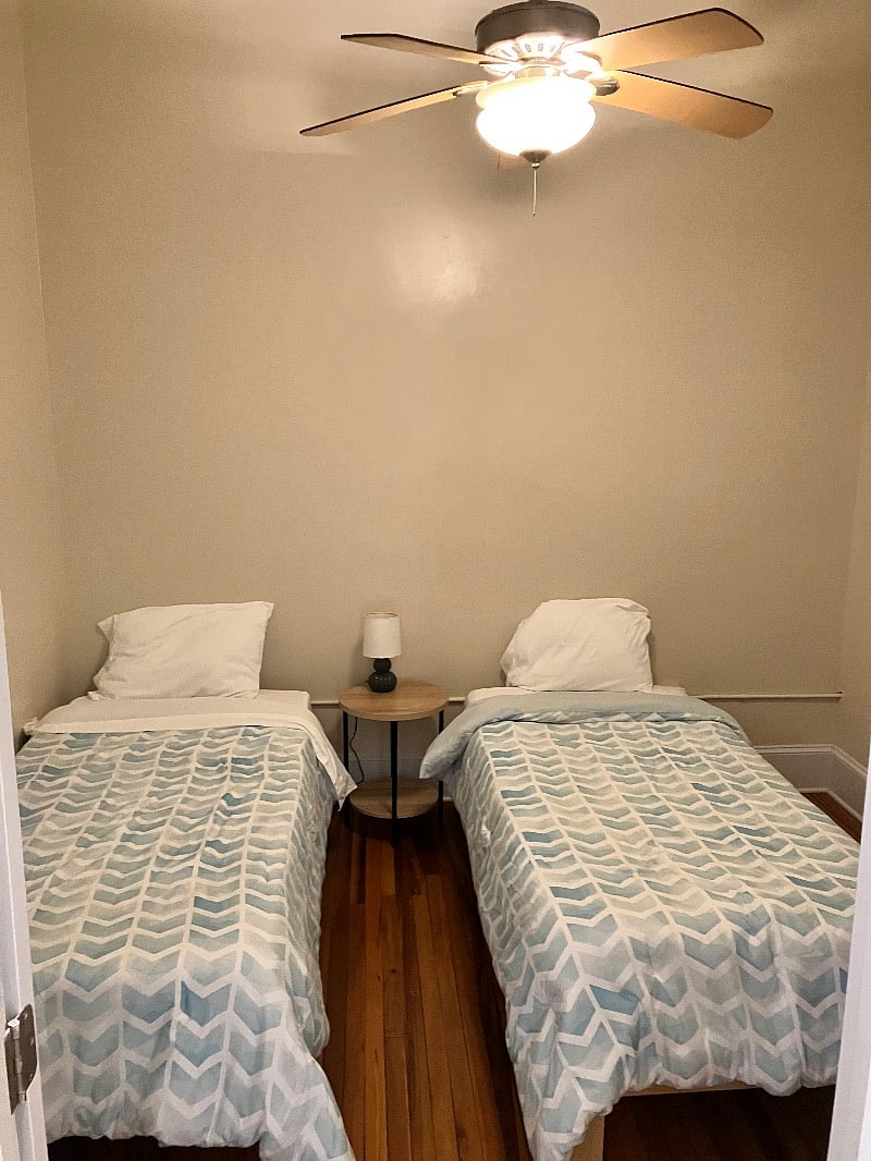 Second bedroom - Twin XL Beds