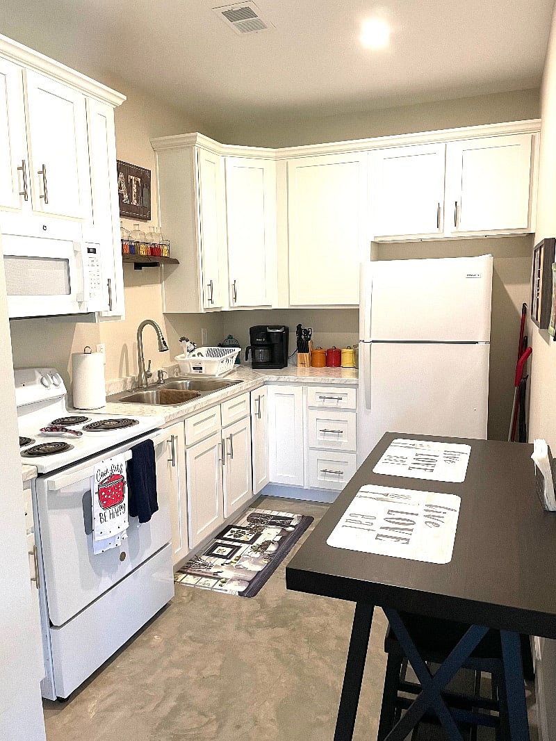 Furnished Finder property 352405_1 photo 5