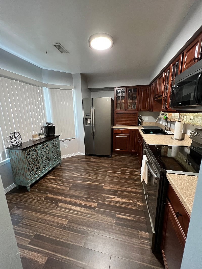 Furnished Finder property 352435_1 photo 4