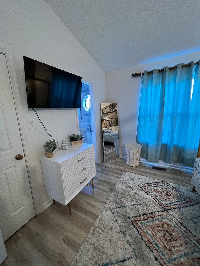 Furnished Finder property 352435_1 photo 8